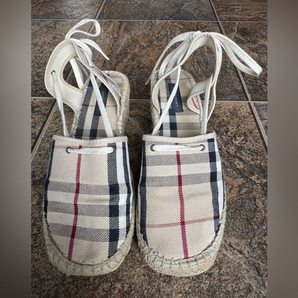 Burberry Nova Check Canvas Tie Slingback Espadrille Wedge Sandals Women’s 38/8 - Picture 1 of 12